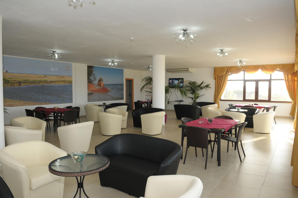 Torre Guaceto Resort 카로비그노 외부 사진